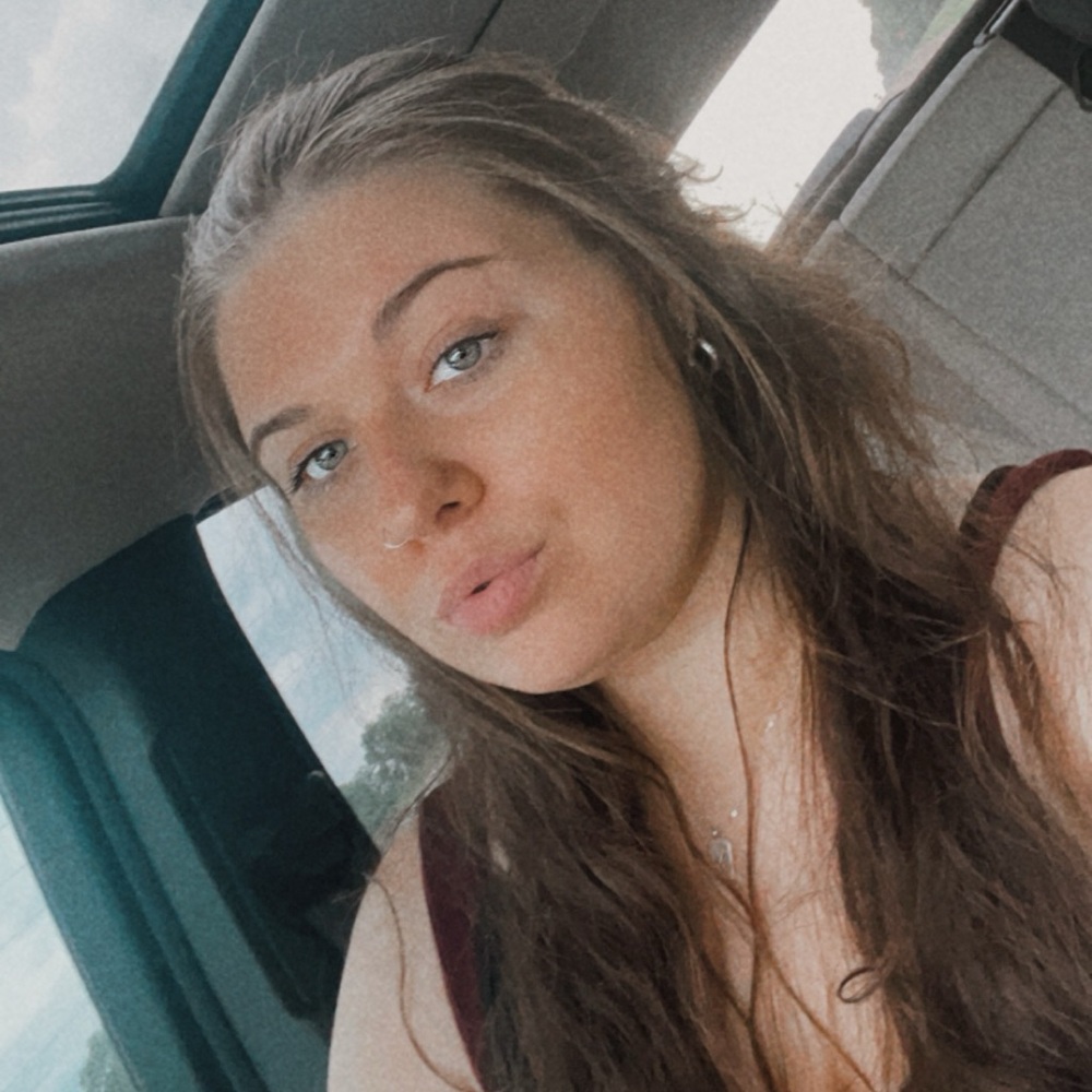 Meet your Posher, Kaitlyn